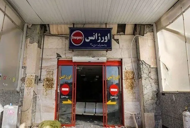 چند بیمارستان در تهران در پی حملات دشمن تخلیه شد؟ 