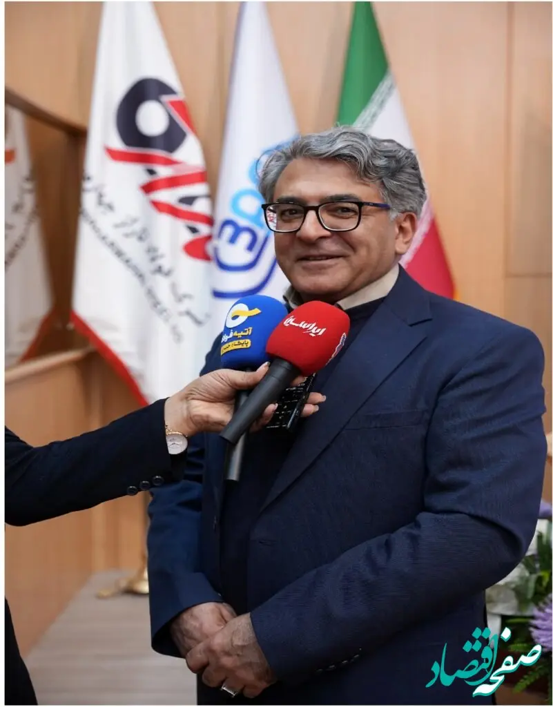 ویدئو: ادغام فولاد تاراز در ورق خودرو چهارمحال و بختیاری منجر به تسلط بیشتر فولاد مبارکه بر بازار ورق‌های گالوانیزه می‌شود