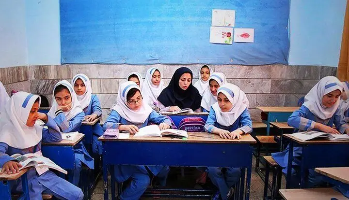 آیا مصوبه افزایش سقف سنی در دانشگاه فرهنگیان تغییر می‌کند؟