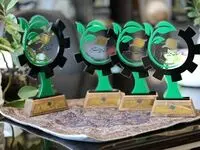 نخستین نشان برتر مدیریت سبز فعالین اقتصادی منطقه آزاد انزلی اهداء شد