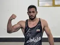 ویدیو پیروزی امیرعلی آذرپیرا مقابل احمد تاج‌الدینوف