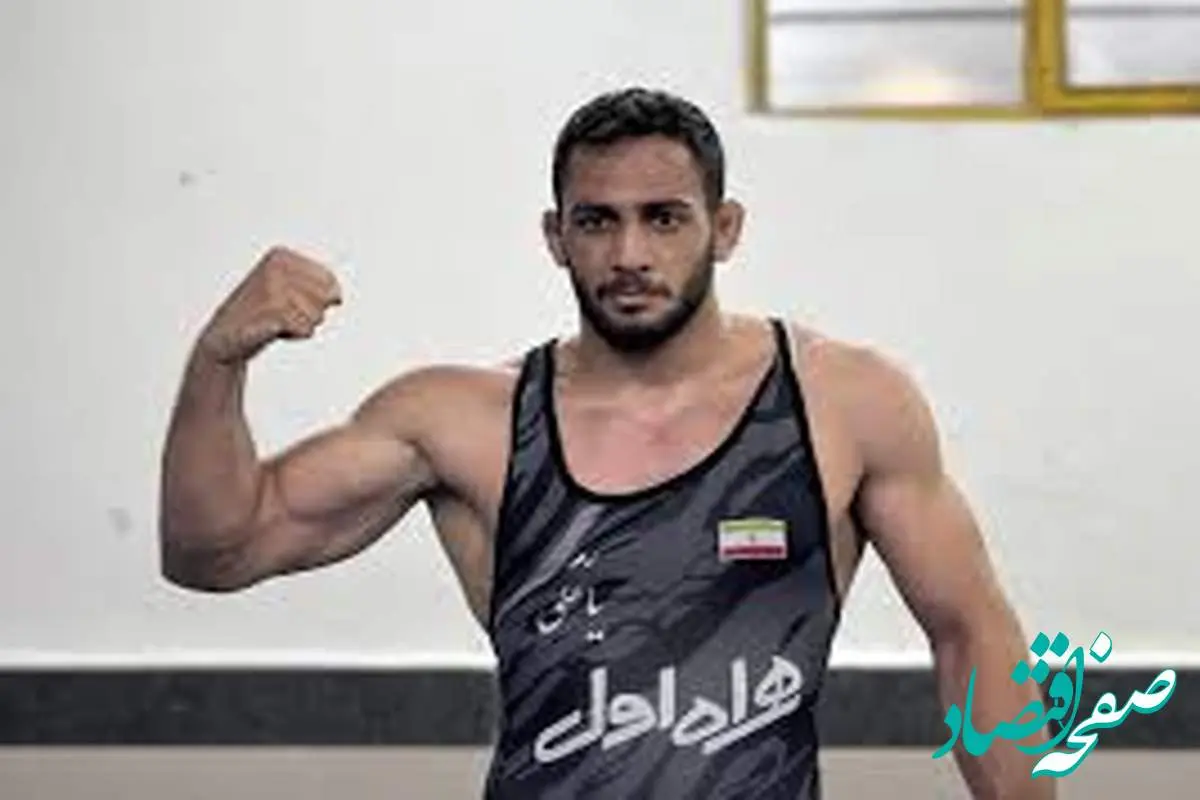 ویدیو پیروزی امیرعلی آذرپیرا مقابل احمد تاج‌الدینوف