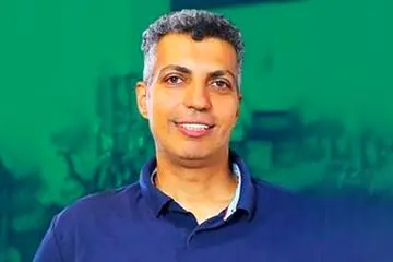 واکنش متفاوت عادل فردوسی پور درباره استقبال از رونالدو در تهران جنجال به پا کرد