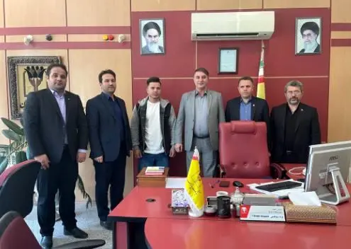 قهرمان جهانی ووشو مشتری بانک پارسیان شد