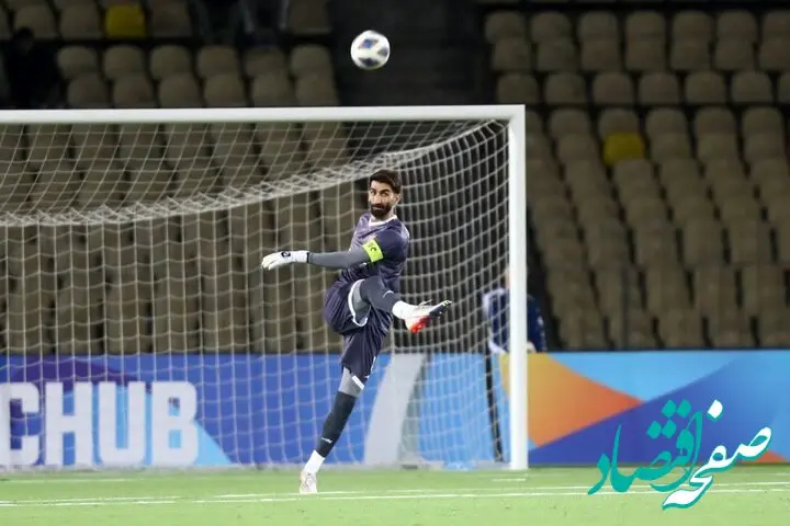 سرمربی تاجیکستان ؛ دروازه بان پرسپولیس ما را عصبانی کرد /  از او ممنونم ! 