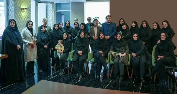 تجلیل از بانوان شاغل در منطقه ویژه اقتصادی و فرودگاه بین المللی پیام