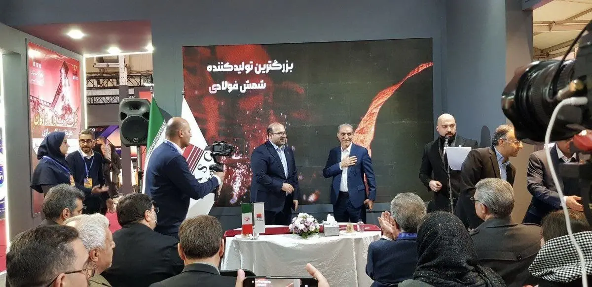 اهدای تقدیرنامه به شرکتهای فنآور و دانش بنیان