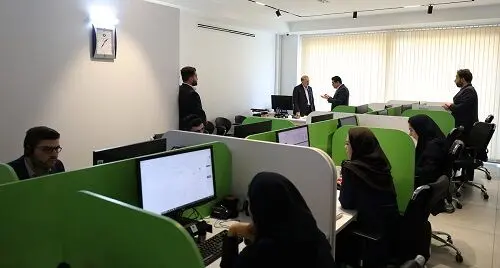 حضور معاون فناوری اطلاعات بانک سینا در مرکز ارتباط با مشتریان
