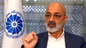 همواره دخالت در بازار ارز به اقتصاد ضرر می زند | ضرورت مقابله جدی با توزیع ارز غیرمولد 