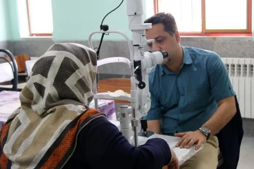 ارائه بیش از 2 هزار خدمت درمانی - فرهنگی به 1073 نفر در مهدی‌آباد رفسنجان