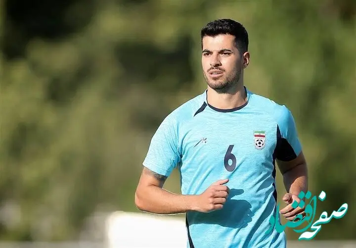 یک امضا دلیل لجبازی پرسپولیس، استقلال و سپاهان /تسلیم نشو!تمدید نکن!