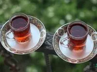حقایقی مهم در مورد چای کهنه دم و عوارض آن که نمی دانید