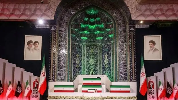 پیکر شهید مصباح الهدی باقری کنی تشییع شد/  ادای احترام مقامات و شخصیت های بین المللی به رهبر شهید انقلاب در مصلی تهران+ فیلم
