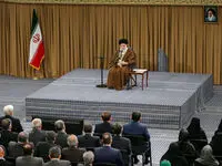 سخنان رهبر انقلاب: دستگاه‌های دولتی و نظارتی نباید سرعت‌گیر بخش خصوصی باشند