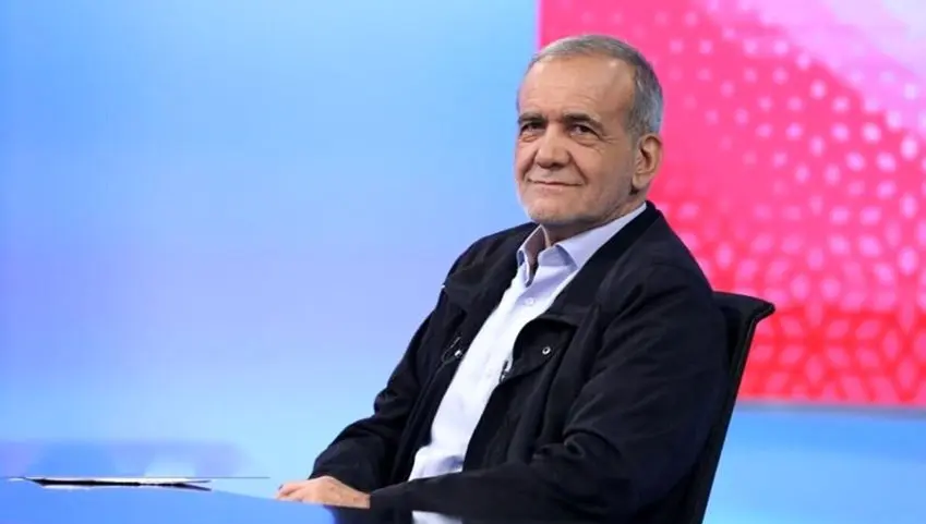 حضور پزشکیان در مراسم چهلم رهبر شهید انقلاب + ویدئو