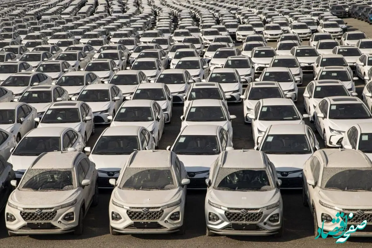 سرنوشت واردات خودرو و تعرفه‌های گمرکی در سال ۱۴۰۴ | افزایش تعرفه یا آزادسازی؟ | تحولات جدید واردات خودرو در سال جدید