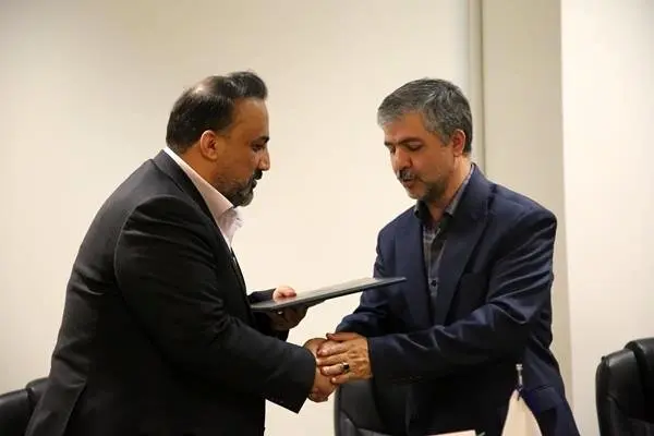 تفاهمنامه محیط زیستی مهم بین پتروشیمی شازند و سیمان تهران