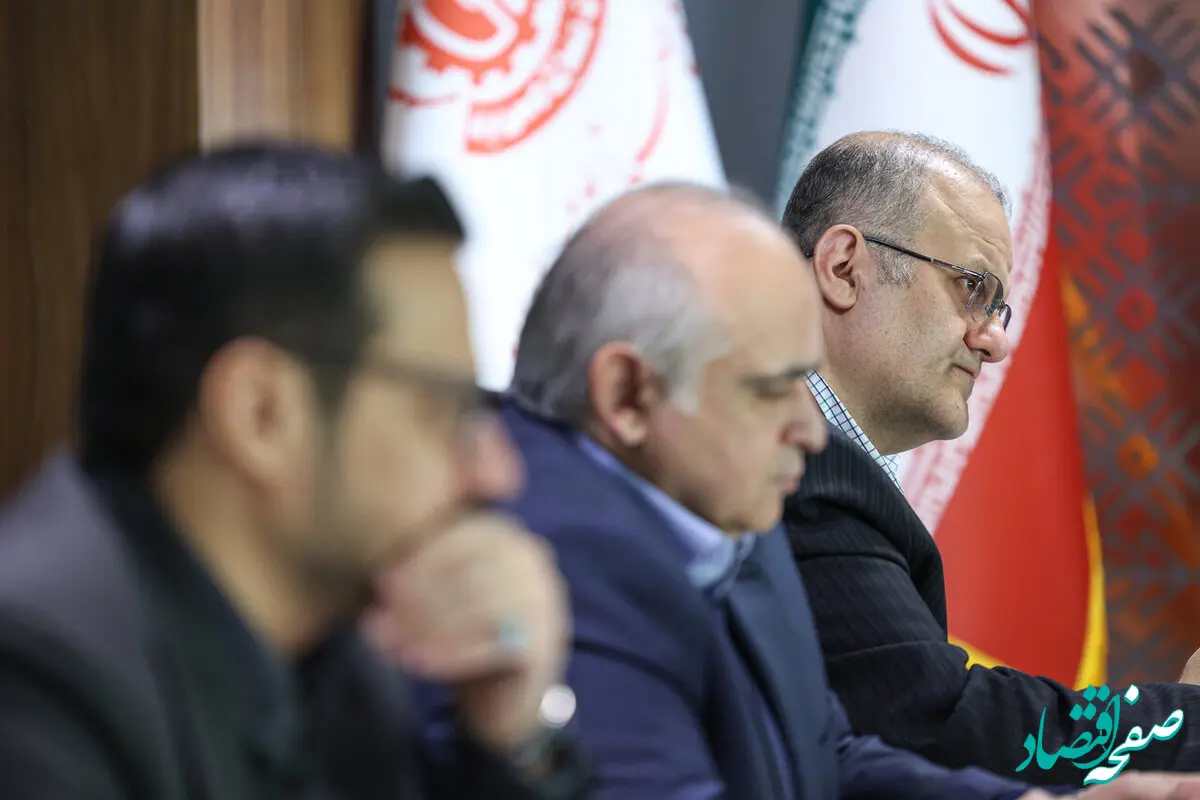 ویدیو: جلسه قرارگاه جهاد تبیین شرکت ملی صنایع مس ایران با حضور دکتر حسین مدرس‌خیابانی