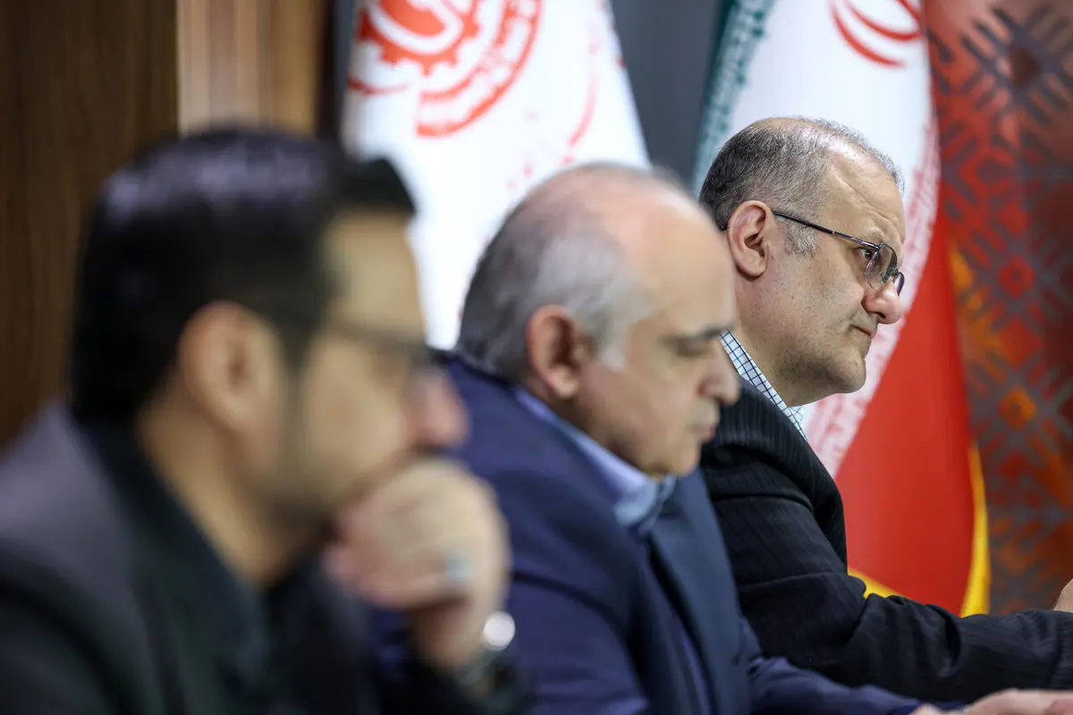 ویدیو: جلسه قرارگاه جهاد تبیین شرکت ملی صنایع مس ایران با حضور دکتر حسین مدرس‌خیابانی