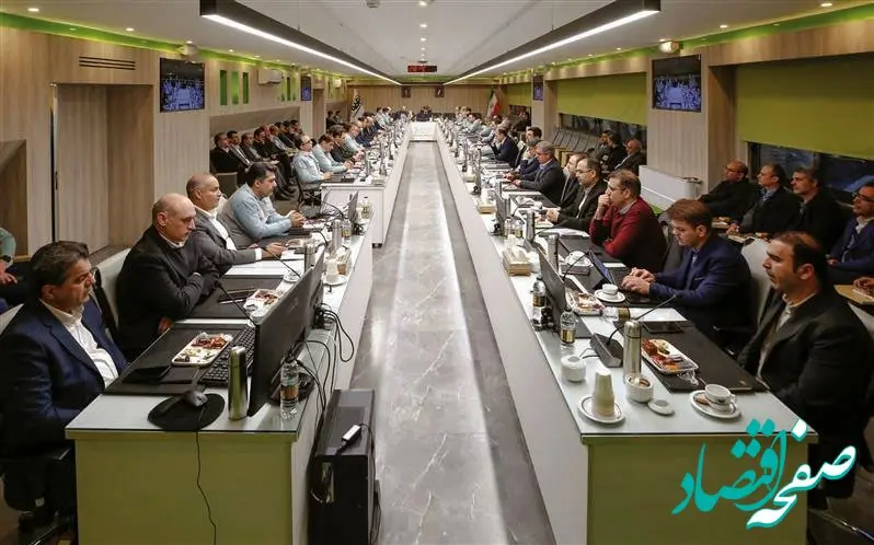 پیش‌بینی تداوم روند مثبت تولید و درآمد فولاد مبارکه تا پایان سال