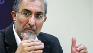 راغفر: تنگه هرمز سالی ۶۰ میلیارد دلار می تواند درآمد برای ایران داشته باشد