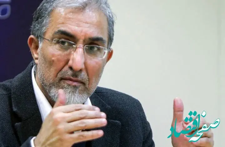 راغفر: تنگه هرمز سالی ۶۰ میلیارد دلار می تواند درآمد برای ایران داشته باشد