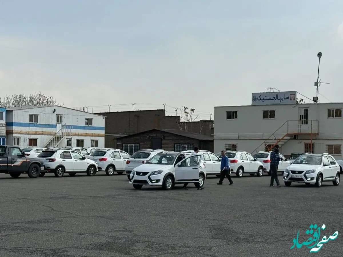 تداوم تحویل خودرو با وجود جنگ تحمیلی