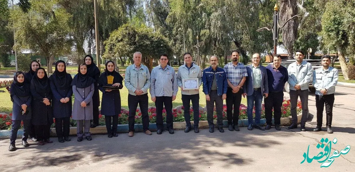 تندیس زرین نوآوری برتر ایرانی سال ۱۴۰۲ به شرکت فولاد خوزستان تعلق گرفت