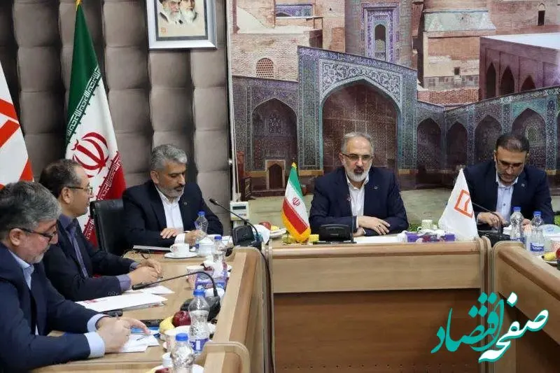 حرکت به سوی مشتری‌مداری هوشمند و توسعه خدمات غیرحضوری در دستور کار است