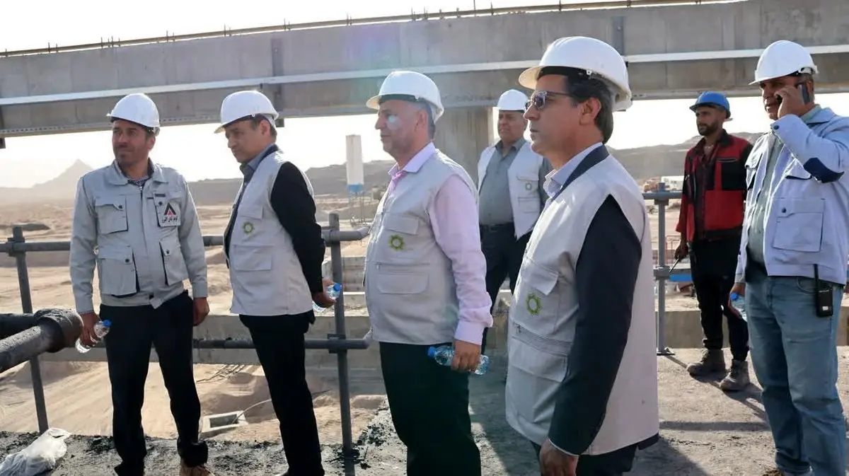 تاکید معاون اکتشاف و بهره‌برداری ایمپاسکو بر تسریع طرح‌های توسعه‌ای در مجتمع فسفات اسفوردی