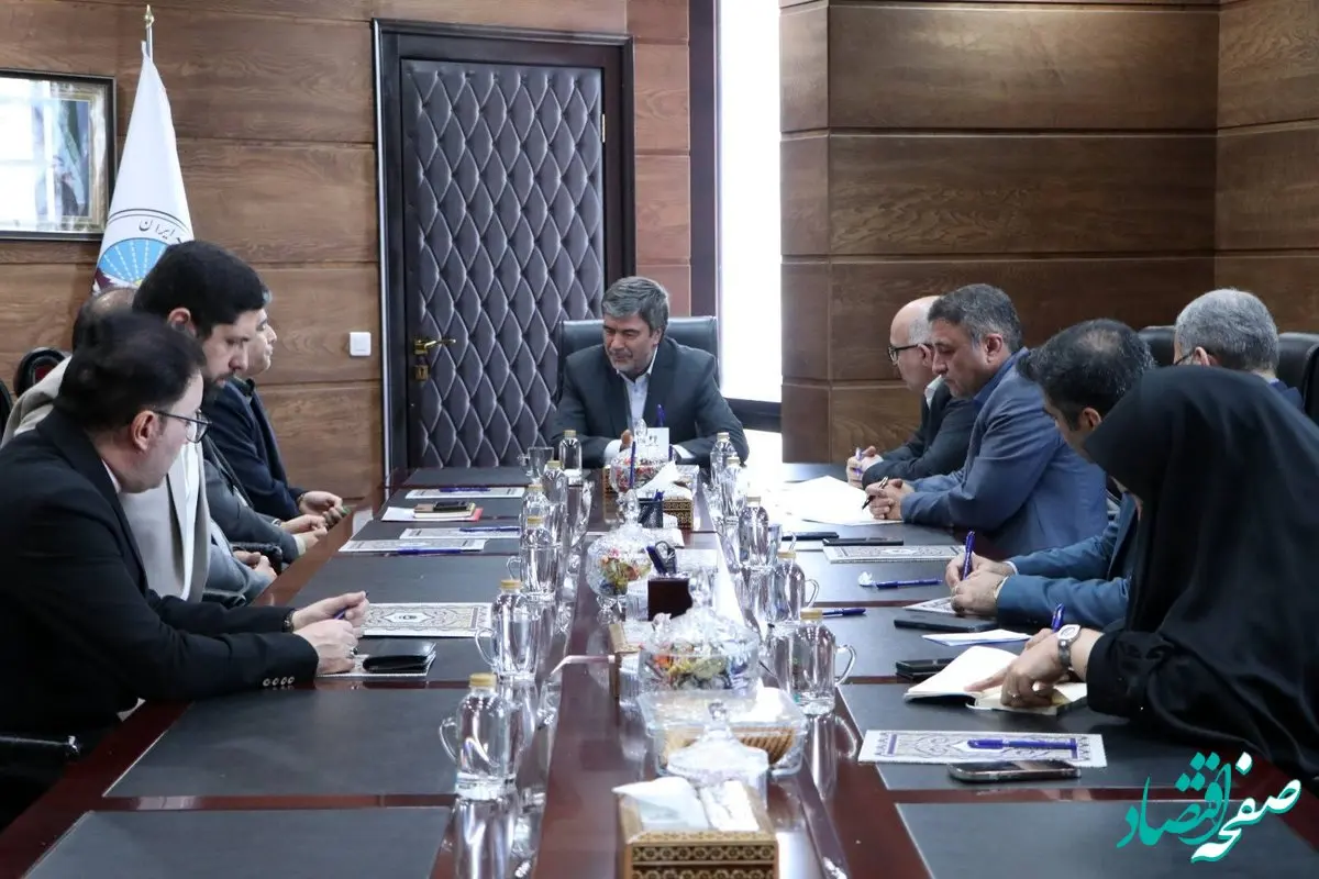 ارتقای سلامت و شفافیت اداری از مسیر هم‌افزایی بیمه ایران و نهادهای نظارتی