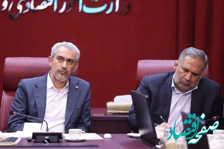 وزیر امور اقتصادی و دارایی: بهبود معیشت مردم اولویت اول وزارت اقتصاد است