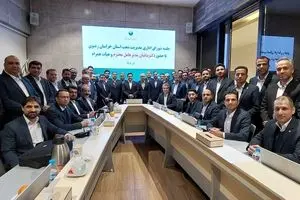 تاکید مدیرعامل پست‌بانک ایران بر بهبود شاخص‌های عملکردی و تکریم سرمایه‌های انسانی/ تحول، نوآوری و انضباط اجرایی؛ محورهای سفر مدیرعامل پست‌بانک ایران به خراسان رضوی