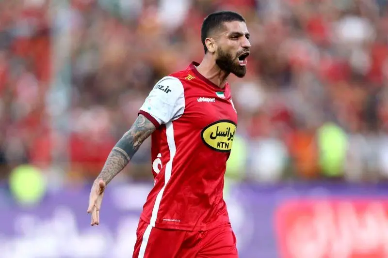 میلاد با خطا بر روی رونالدو اخراج شد!