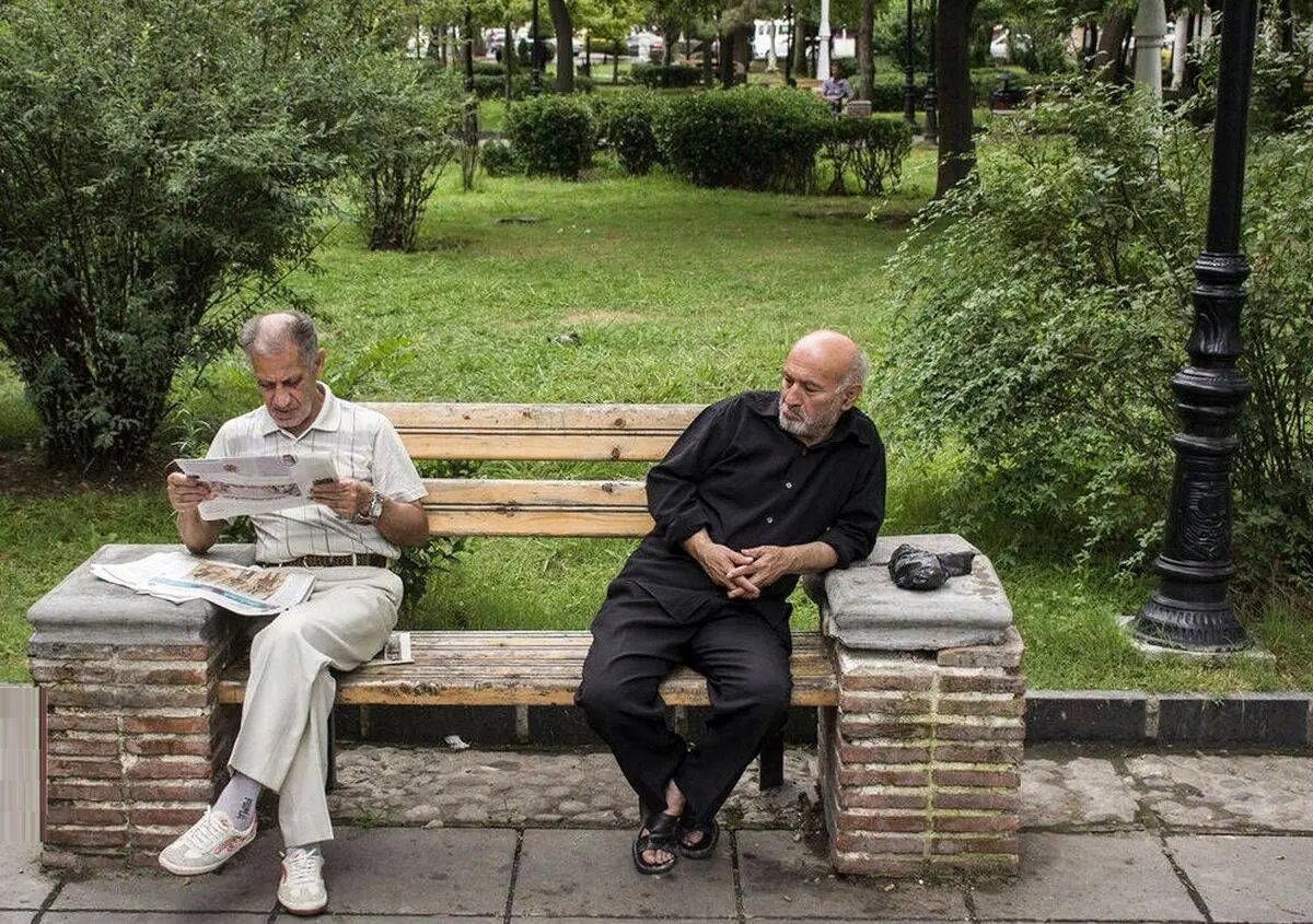 حداقل‌بگیران زیر فشار تورم؛ تکلیف احکام بازنشستگان و معوقات چه می‌شود؟