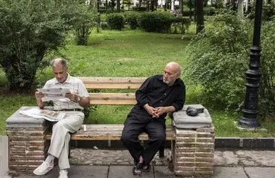 حداقل‌بگیران زیر فشار تورم؛ تکلیف احکام بازنشستگان و معوقات چه می‌شود؟