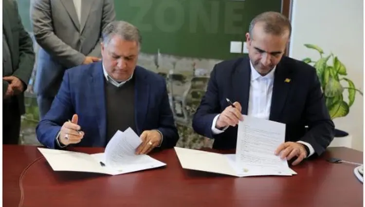 فراهم نمودن امکان تحقق راهبردهای گردشگری منطقه آزاد انزلی