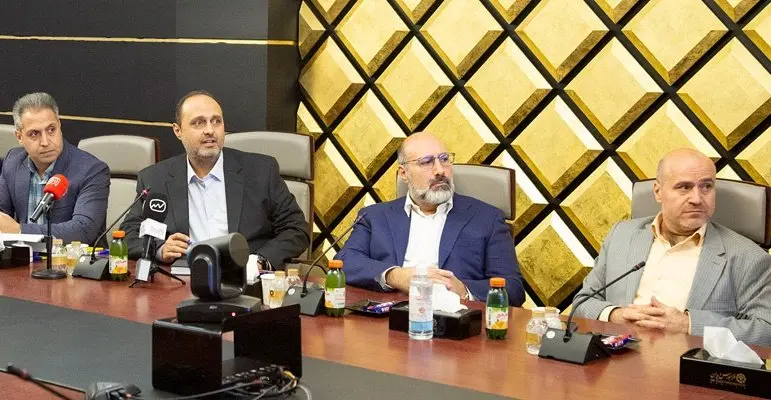 «توسعه معادن کرومیت کاوندگان بنا» امروز در فرابورس معرفی شد