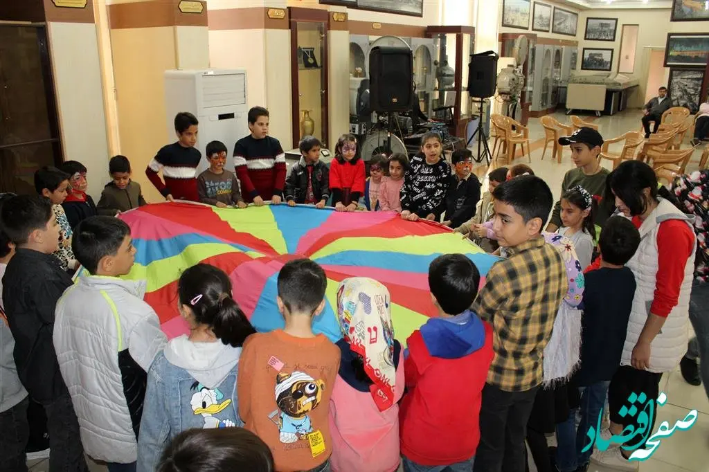 برگزاری شانزدهمین برنامه بازدید خانواده های کارکنان از ذوب آهن اصفهان