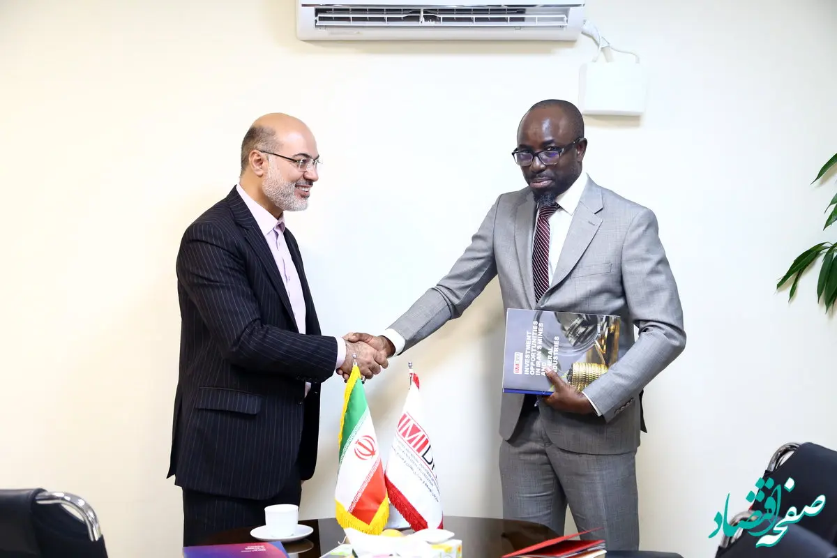 بهره برداری از معدن سنگ آهن سنگال؛ درخواست آقای سفیر از ایمیدرو