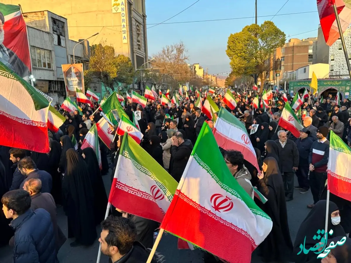 چند درصد پایتخت نشینان با حمله به پایگاه‌های آمریکا موافق هستند؟ 