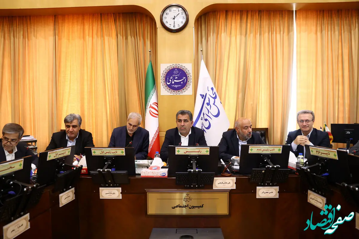 پرده‌برداری از جزئیات کالابرگ ۷۰ همتی و طرح‌های کلان برای نجات صندوق‌های بازنشستگی