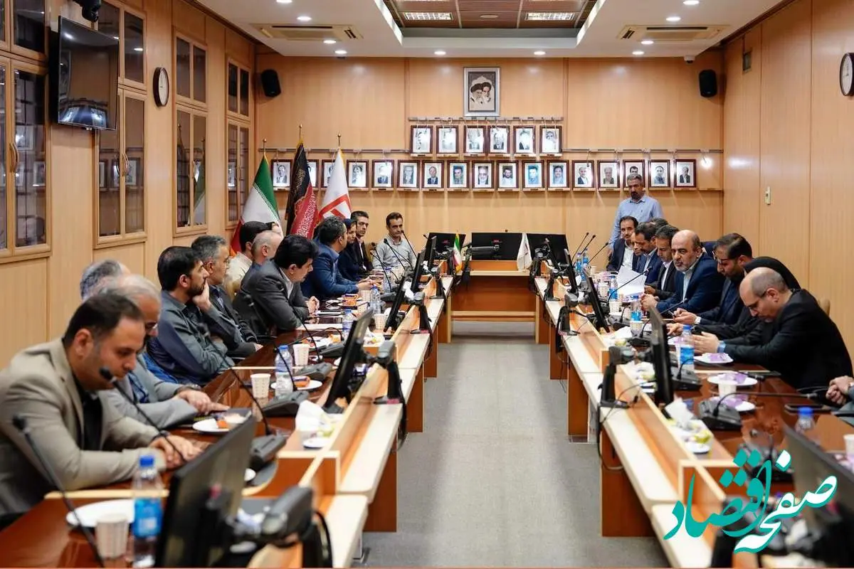 قدردانی از همکاران حوزه فناوری اطلاعات بانک مسکن/تاکید بر نقش تاثیرگذار حوزه فناوری در پیشبرد اهداف
