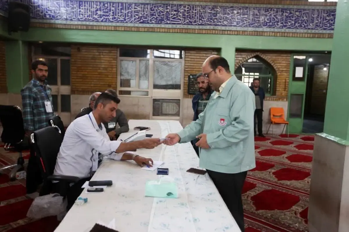 ذوبآهنی ها نقش آفرین همه صحنه ها