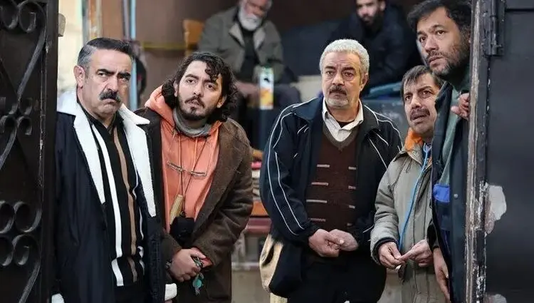 دانلود قسمت نهم سریال اسباب زحمت ماه رمضان ۱۴۰۴ + قسمت ۹ سریال اسباب زحمت