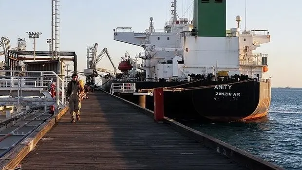 جزیره خارک و پایانه نفتی؛ قلب تپنده صادرات انرژی ایران در خلیج فارس