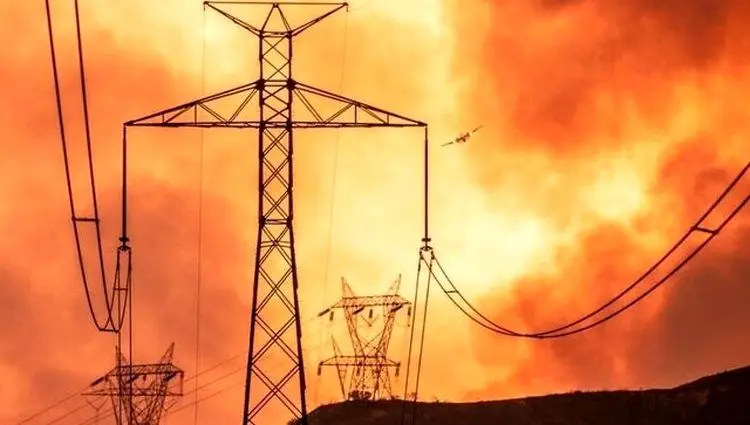 جزئیات الزام ادارات به کاهش ۷۰ درصدی مصرف برق بعد از ساعت ۱۳ 