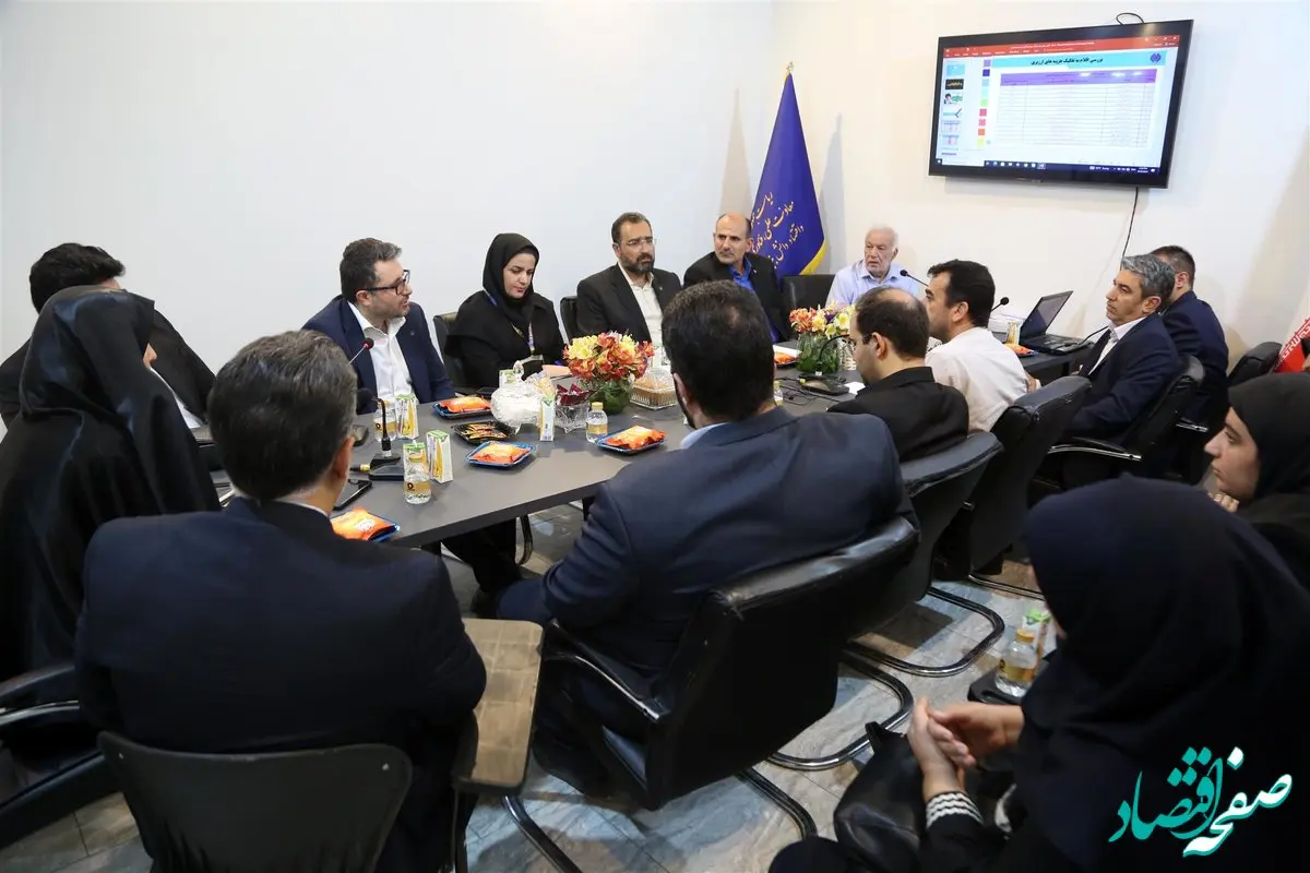 نشست تعاملی مسئولین ذوب آهن اصفهان با معاونت علمی،فناوری و اقتصاد دانش بنیان ریاست جمهوری