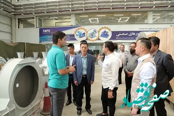 بازدید تجار و بازرگانان چینی با هدف سرمایه گذاری از منطقه ویژه اقتصادی و فرودگاه بین المللی پیام