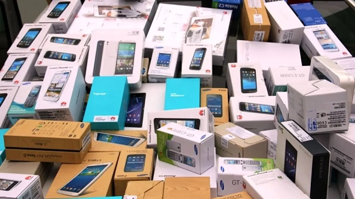 تعرفه گمرکی و سود بازرگانی واردات گوشی موبایل سال ۱۴۰۴